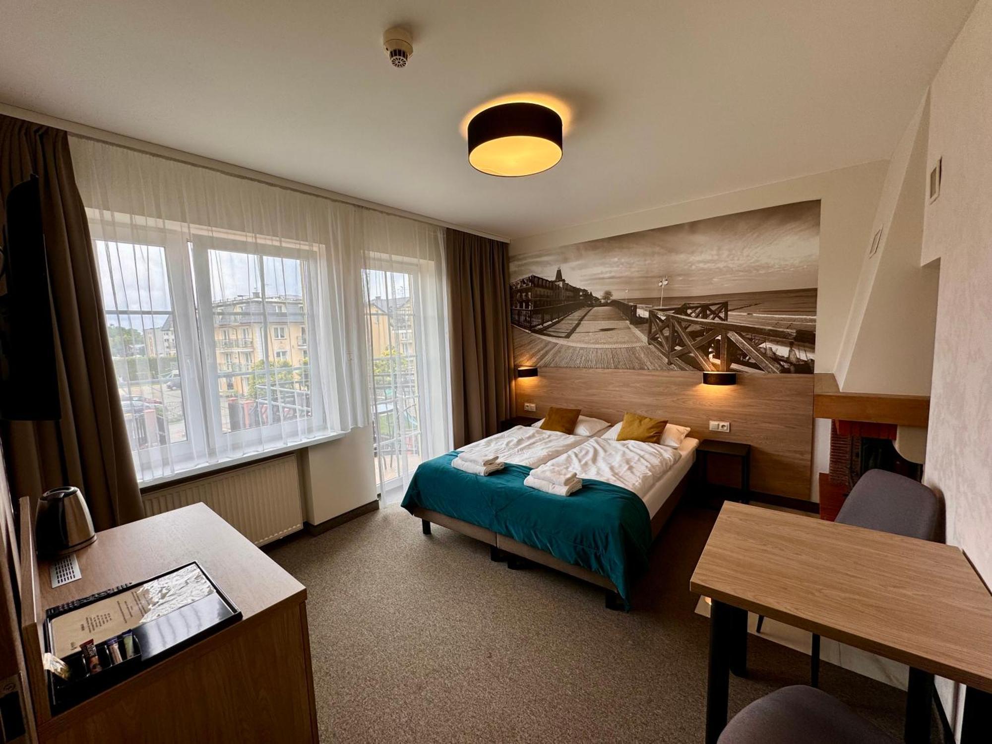 Bed & Breakfast Promes Mielno, Blisko Centrum, Kryty Basen, Sauna *
